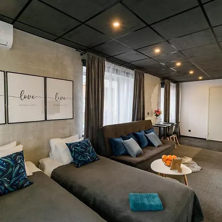 アパート Apartments24 Ilu ラクヴェレ