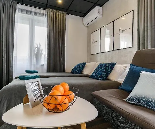 Lägenhet Apartments24 Ilu