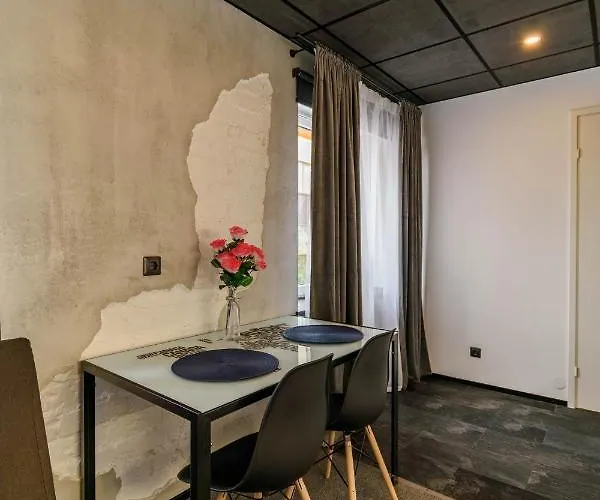 Apartments24 Ilu Lägenhet *